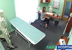 چری دی ویل به شما اجازه می دهد بیدمشک صورتی تنگ او سوپر دوجنسه زن را لعنتی کنید