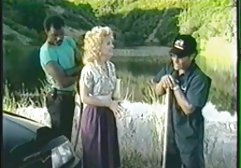 Mz فیلم سکسی زنان دوجنسه غنیمت با خواهرش لعنتی