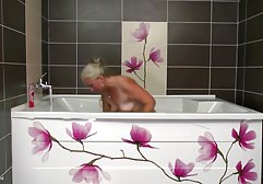 شلخته خوب در سکسدوجنسهها وب کم